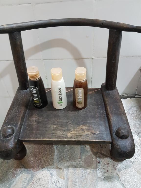 Bushman Cafe Hotel Abidżan Zewnętrze zdjęcie