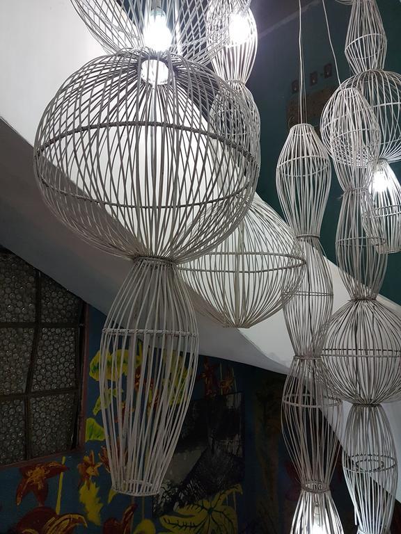 Bushman Cafe Hotel Abidżan Zewnętrze zdjęcie