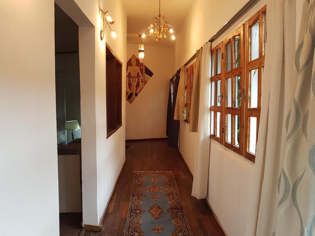 Bushman Cafe Hotel Abidżan Zewnętrze zdjęcie