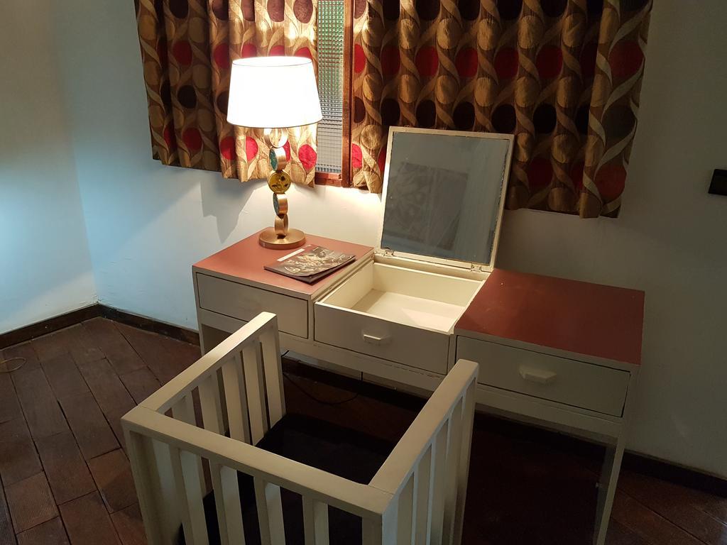 Bushman Cafe Hotel Abidżan Zewnętrze zdjęcie